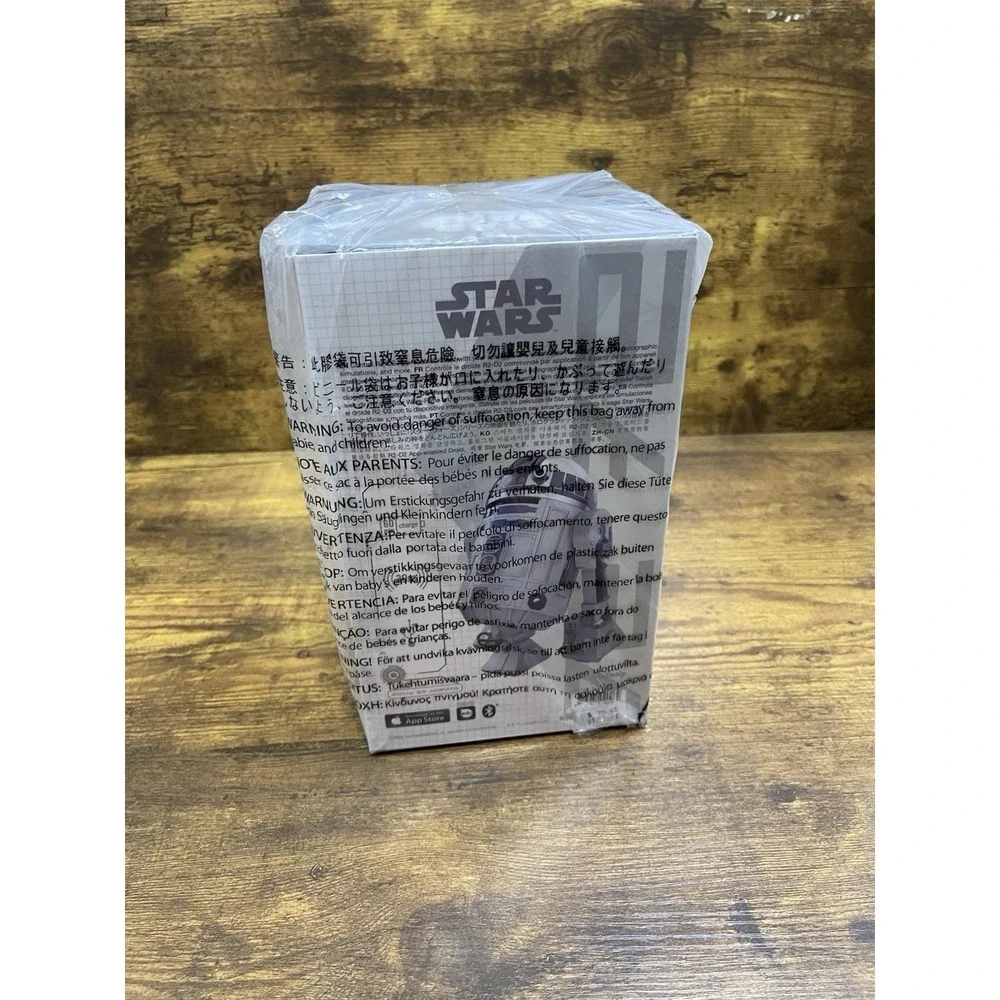 Sphero Star Wars R2-D2 App-Enabled Droid Speical Edition R201 White Box RARE - Picture 3 of 7